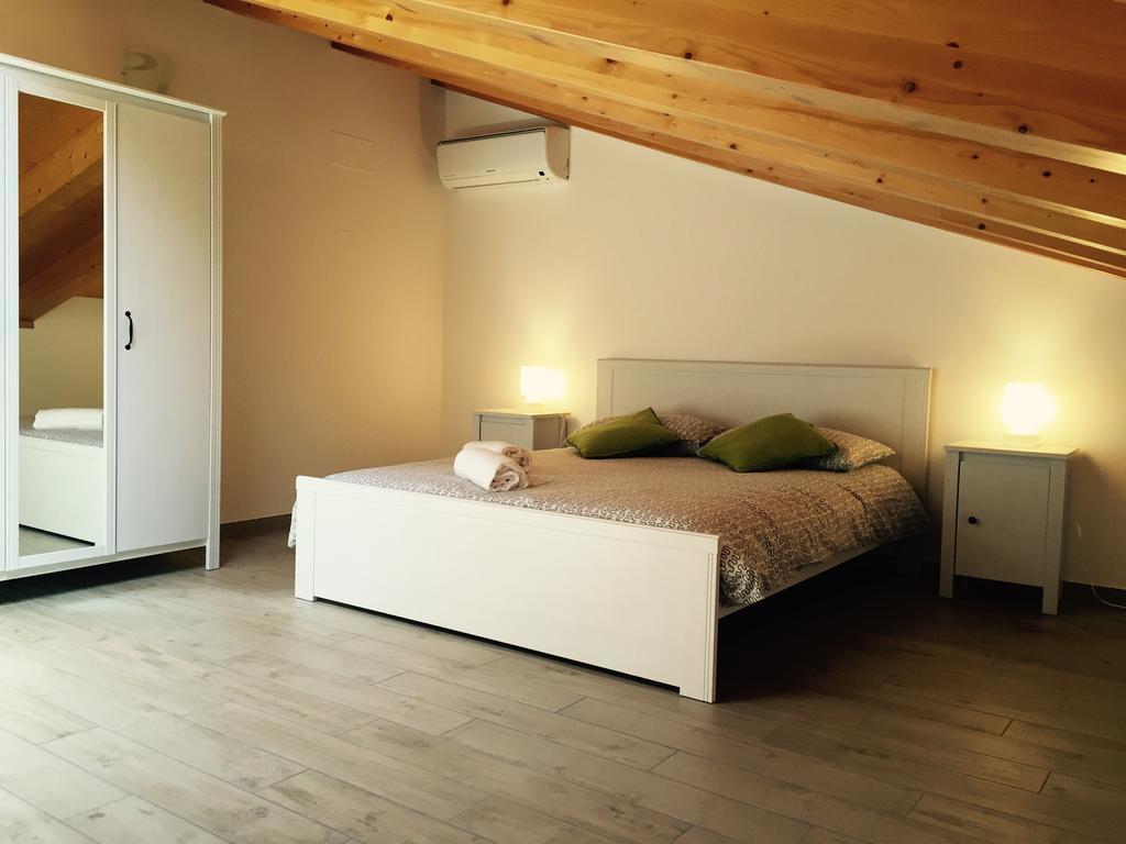 Terra Di Sicilia Apartment Авола Стая снимка
